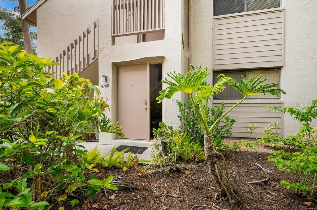 5146 Harpers Croft Sarasota FL 34235