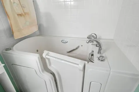 5146 Harpers Croft Sarasota FL 34235