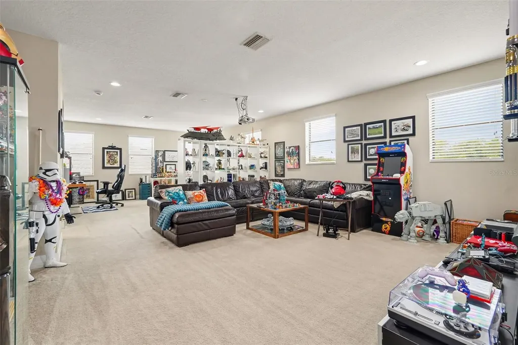 7110 Redroot Court Wesley Chapel FL 33545