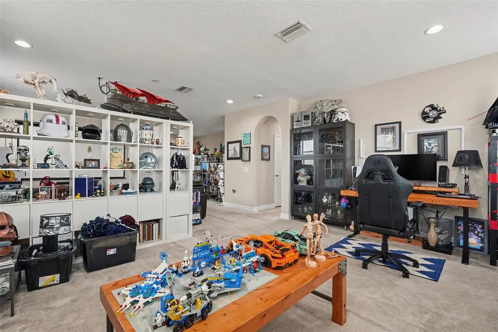 7110 Redroot Court Wesley Chapel FL 33545