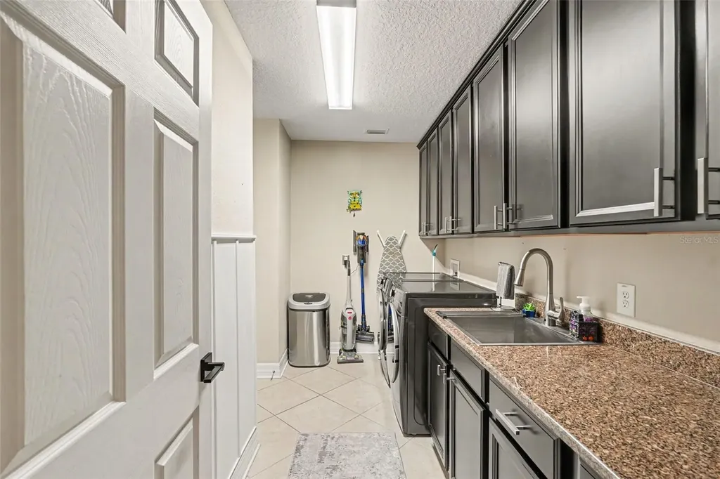 7110 Redroot Court Wesley Chapel FL 33545