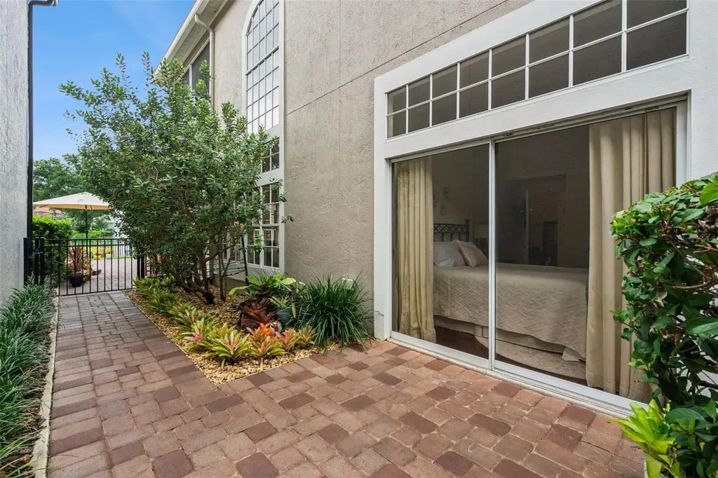 1279 Glencrest Drive Lake Mary FL 32746