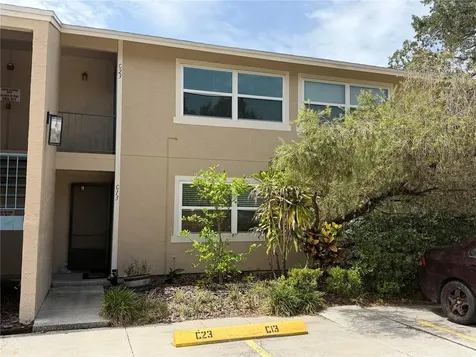 4810 S Dauphin Avenue Tampa FL 33611