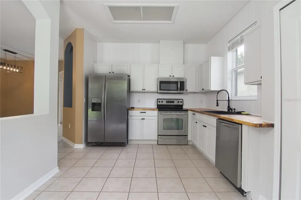 9320 Monterey Bay Drive Orlando FL 32832