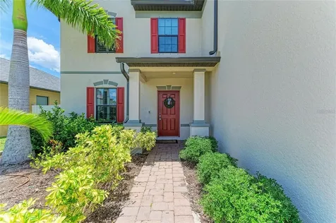 2084 La Palma Avenue Port Charlotte FL 33953