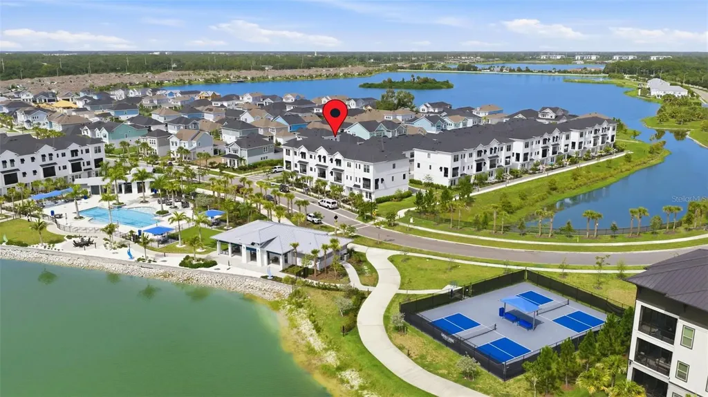 1528 Skysail Lane Sarasota FL 34240