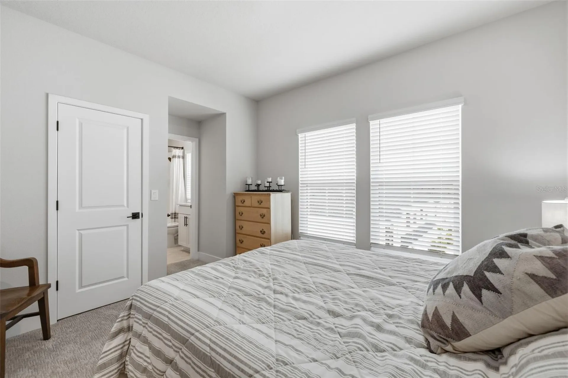 1528 Skysail Lane Sarasota FL 34240