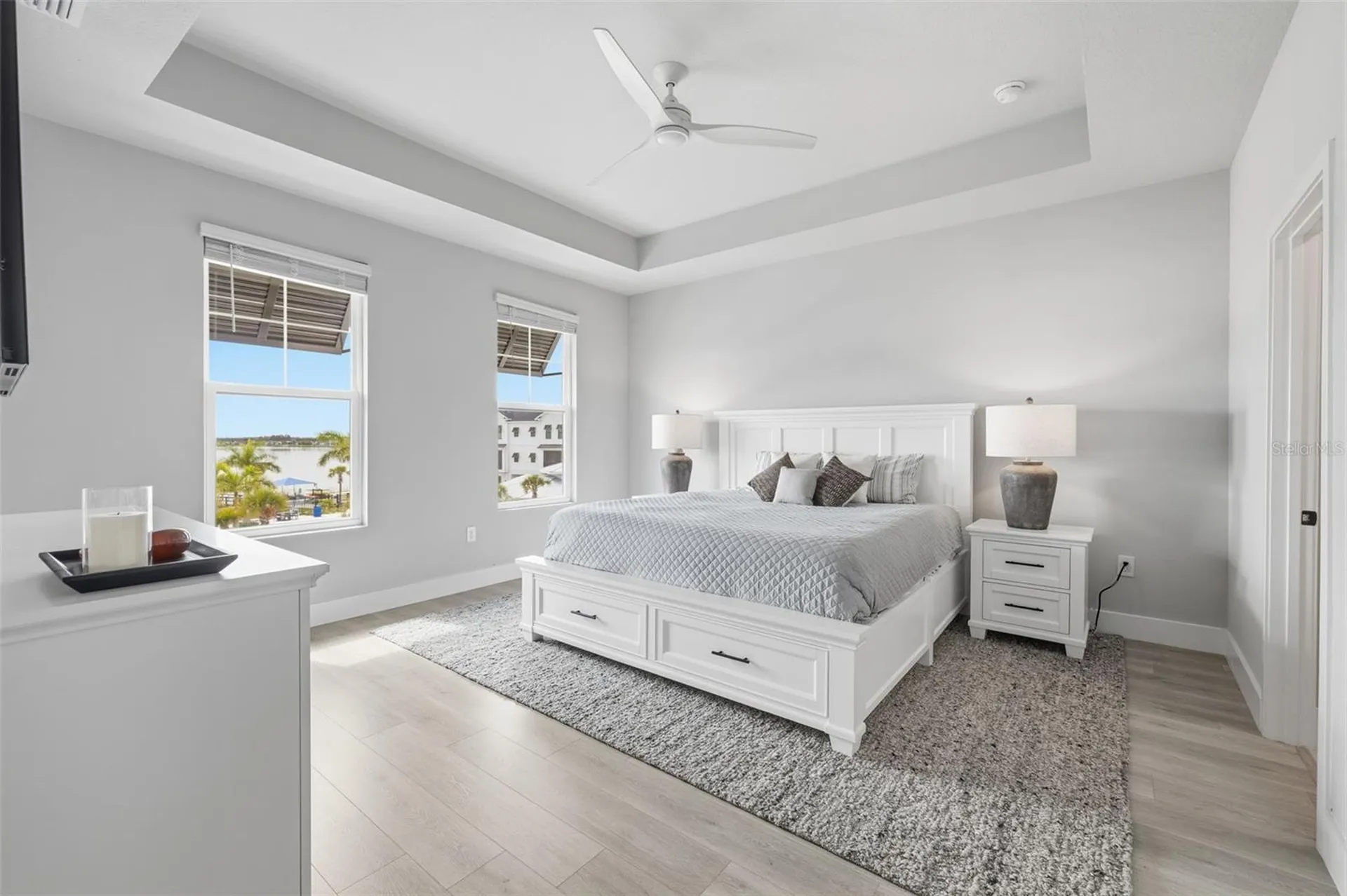 1528 Skysail Lane Sarasota FL 34240