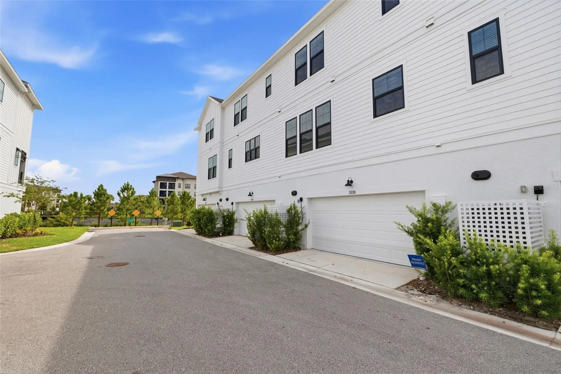 1528 Skysail Lane Sarasota FL 34240
