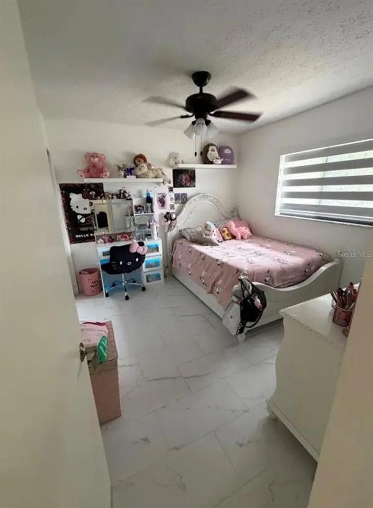 209 SW 42nd Street Cape Coral FL 33914