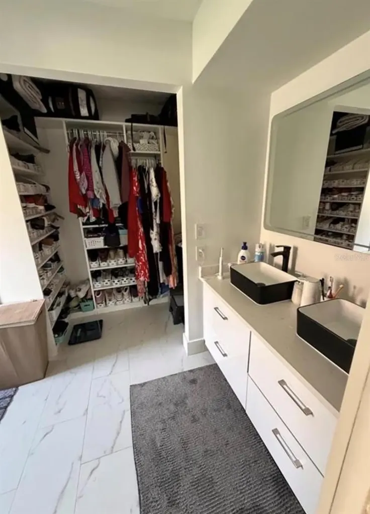 209 SW 42nd Street Cape Coral FL 33914