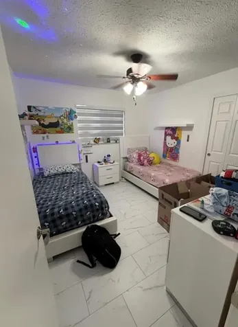 209 SW 42nd Street Cape Coral FL 33914