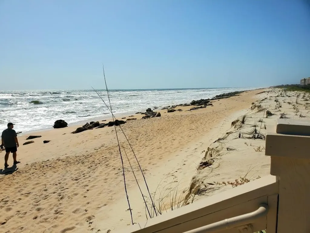 37 Sandy Beach Way Palm Coast FL 32137