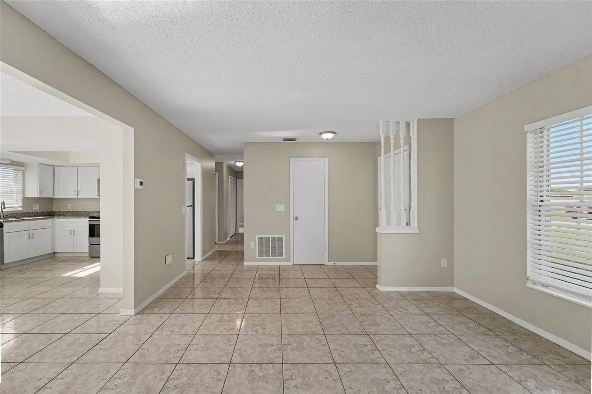 1822 Jasper Drive Orlando FL 32807