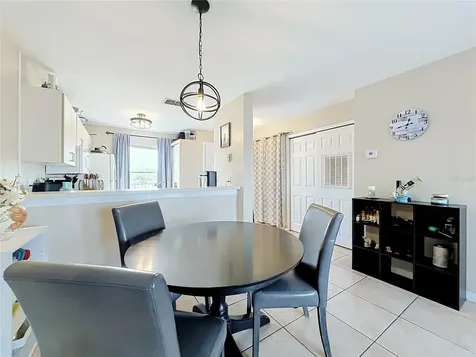 2504 Woodgate Boulevard Orlando FL 32822
