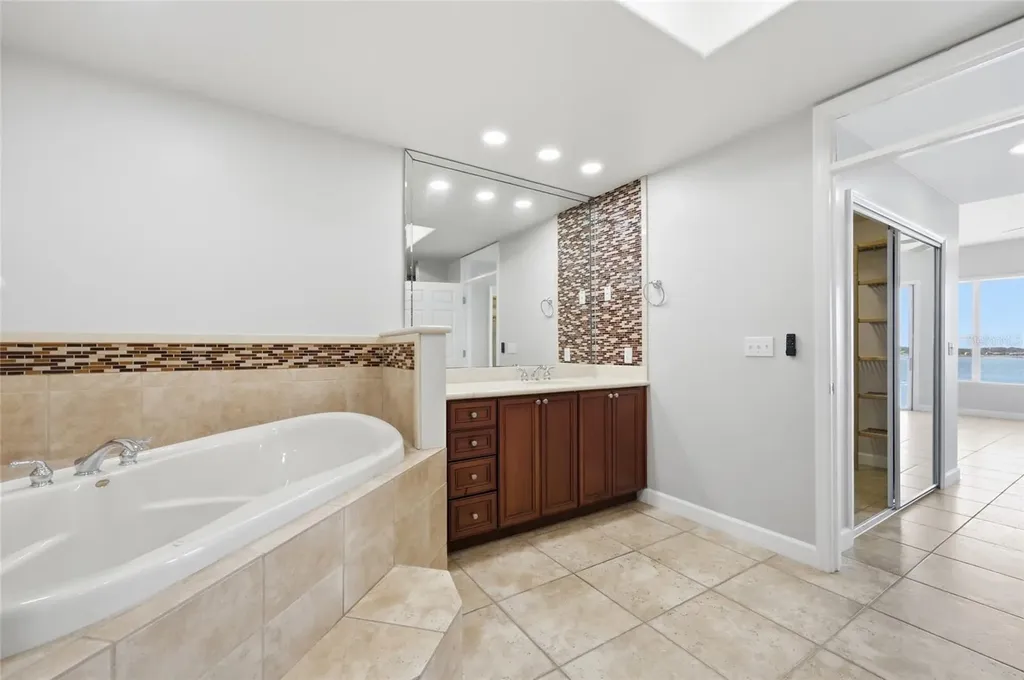 8767 The Esplanade Orlando FL 32836