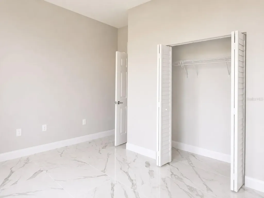 1610 NE 34th Street Cape Coral FL 33909