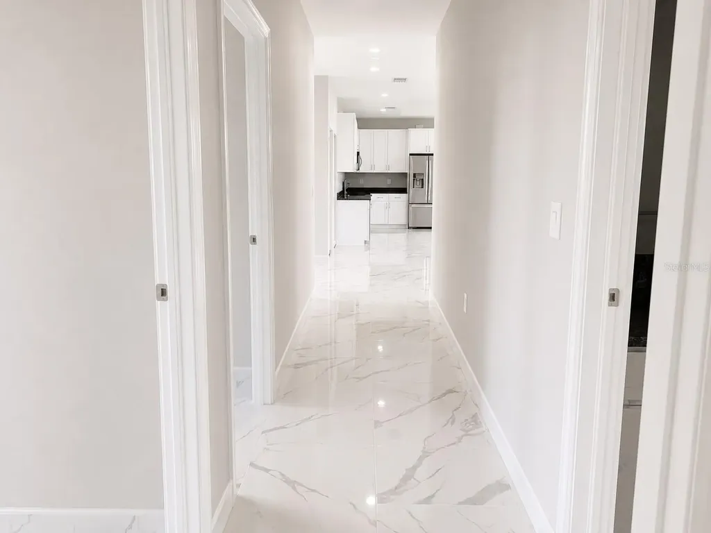 1610 NE 34th Street Cape Coral FL 33909