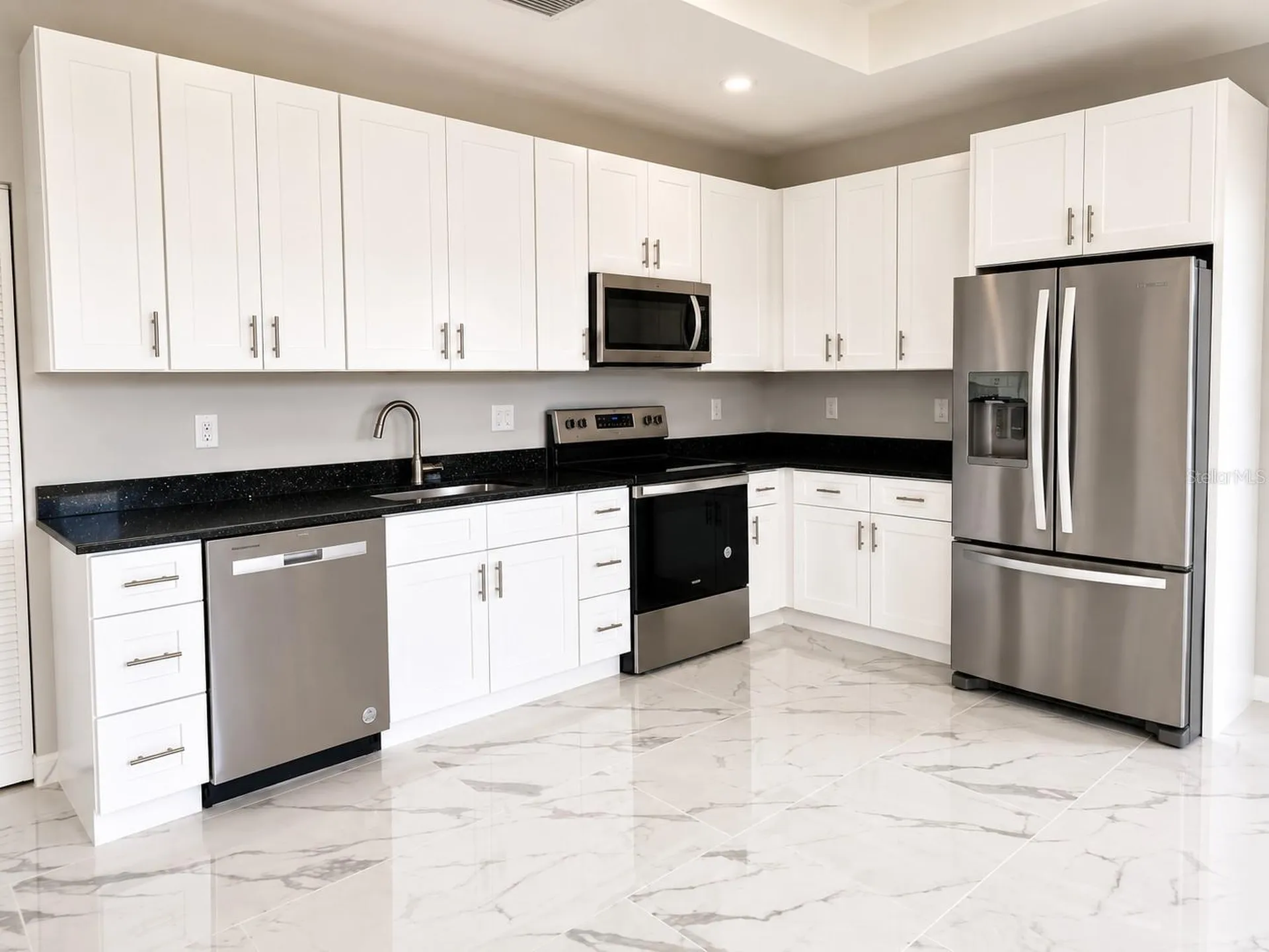 1610 NE 34th Street Cape Coral FL 33909