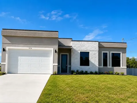 1610 NE 34th Street Cape Coral FL 33909