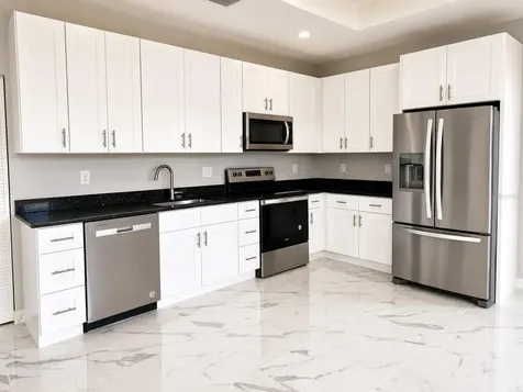 1610 NE 34th Street Cape Coral FL 33909