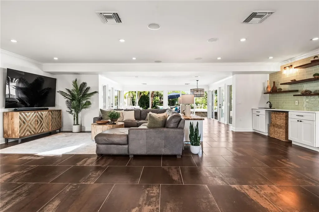 550 N Gulf Boulevard Placida FL 33946