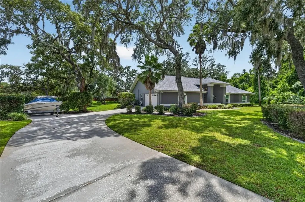 16754 Crossbill Court Spring Hill FL 34610