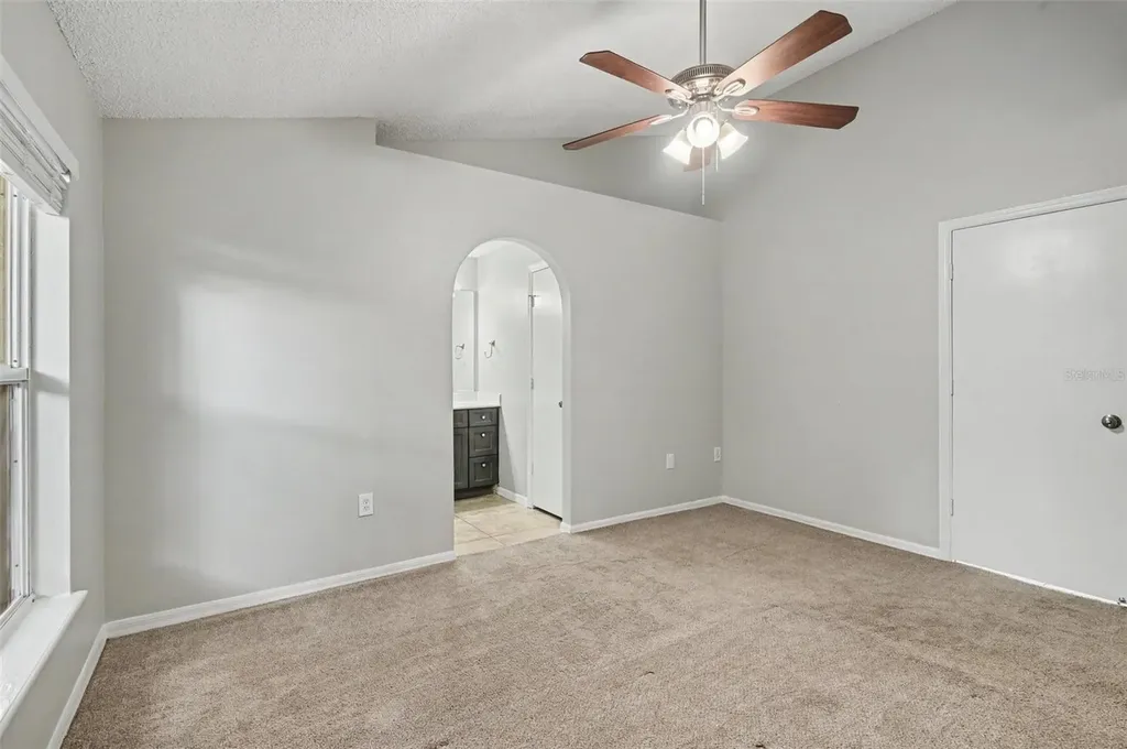 5655 New Cambridge Road Orlando FL 32810