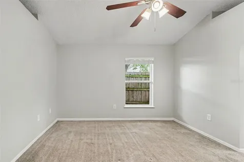 5655 New Cambridge Road Orlando FL 32810