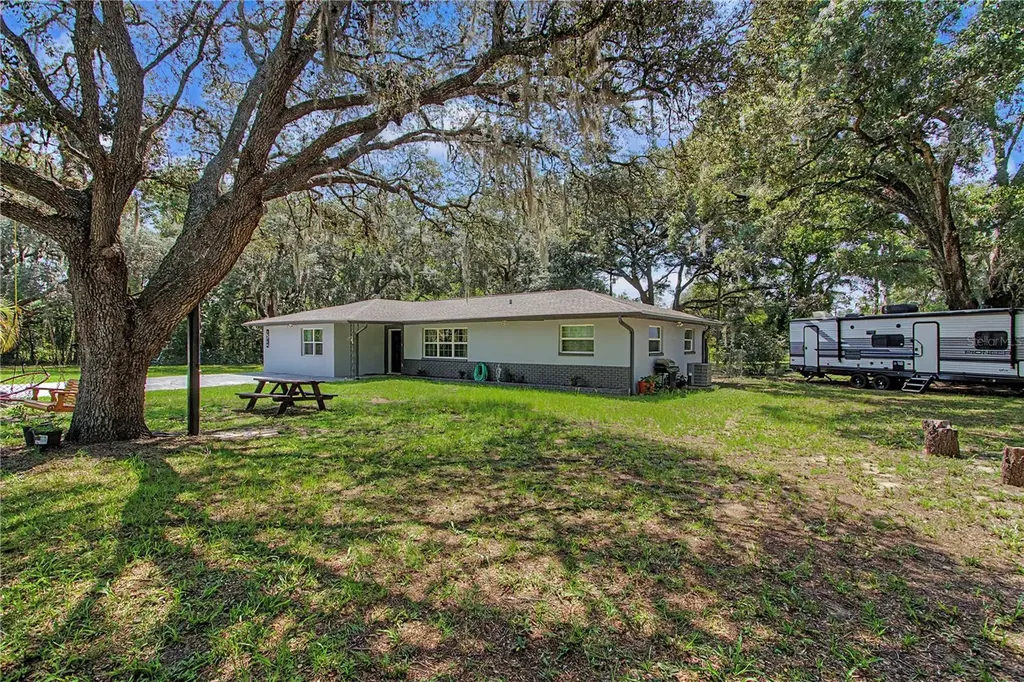20260 SW 80th Place Road Dunnellon FL 34431