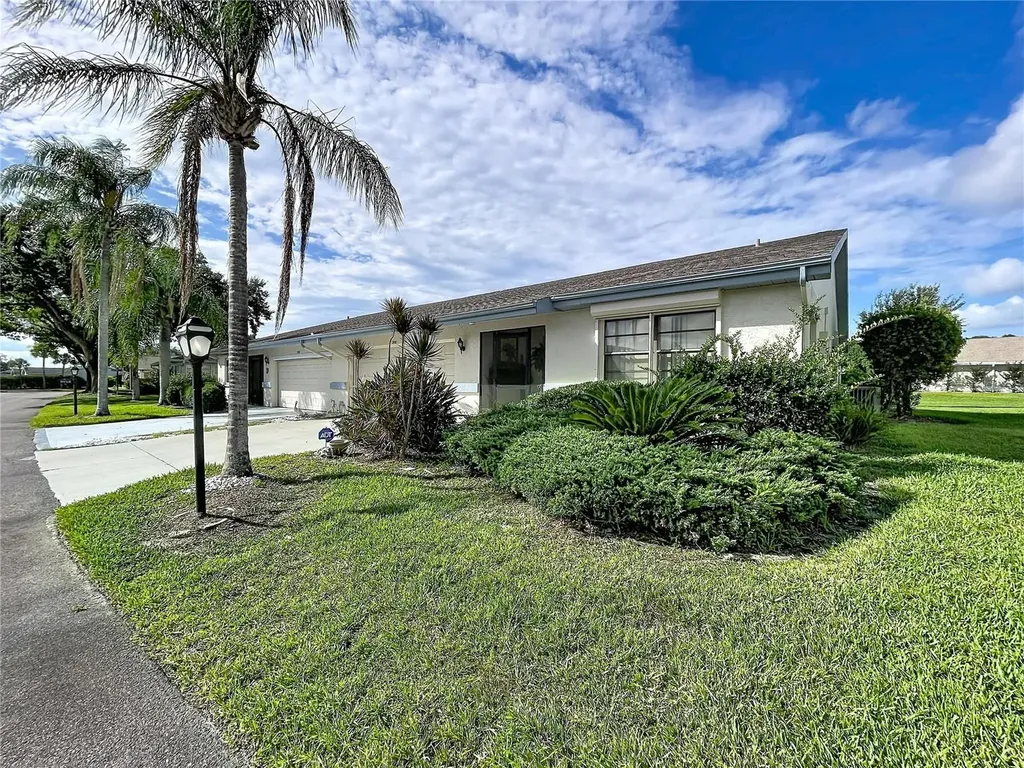 2110 S Halcyon Drive Sun City Center FL 33573