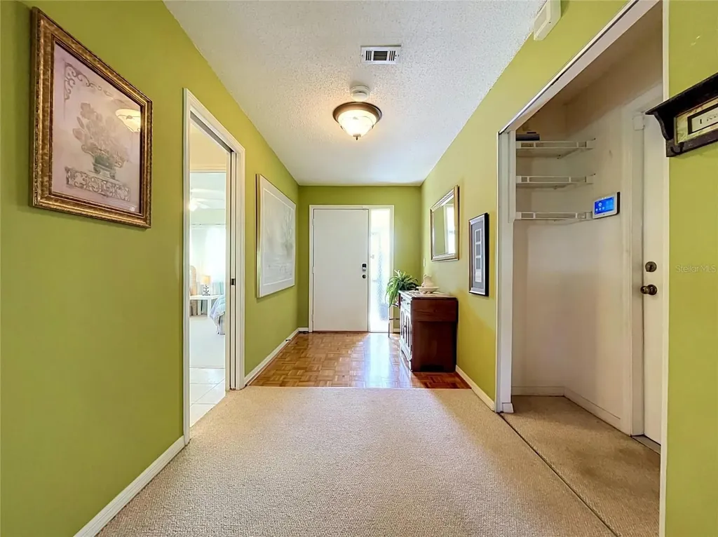 2110 S Halcyon Drive Sun City Center FL 33573