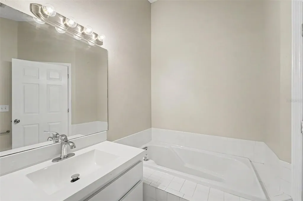10236 Flagship Avenue Port Richey FL 34668