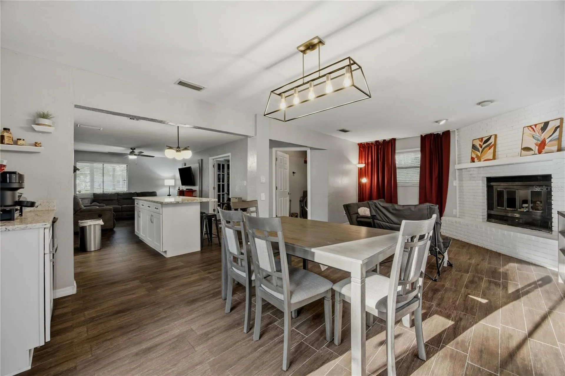 2937 NW 41st Place Gainesville FL 32605