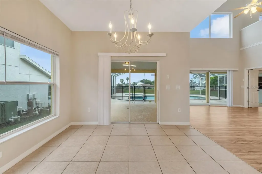 318 Windsor Place Davenport FL 33896