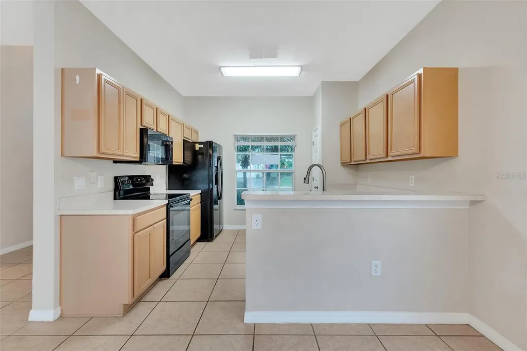 318 Windsor Place Davenport FL 33896