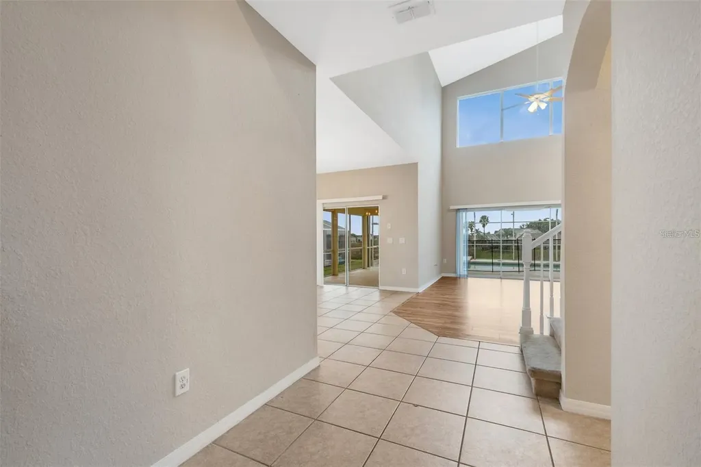318 Windsor Place Davenport FL 33896