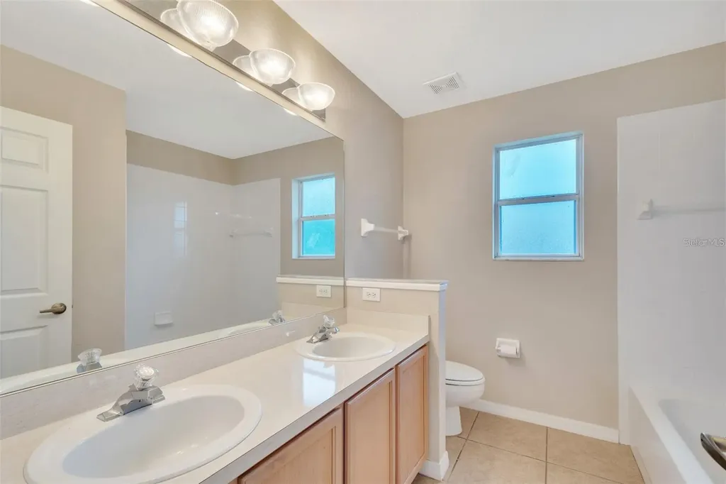 318 Windsor Place Davenport FL 33896