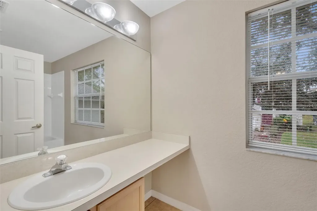 318 Windsor Place Davenport FL 33896