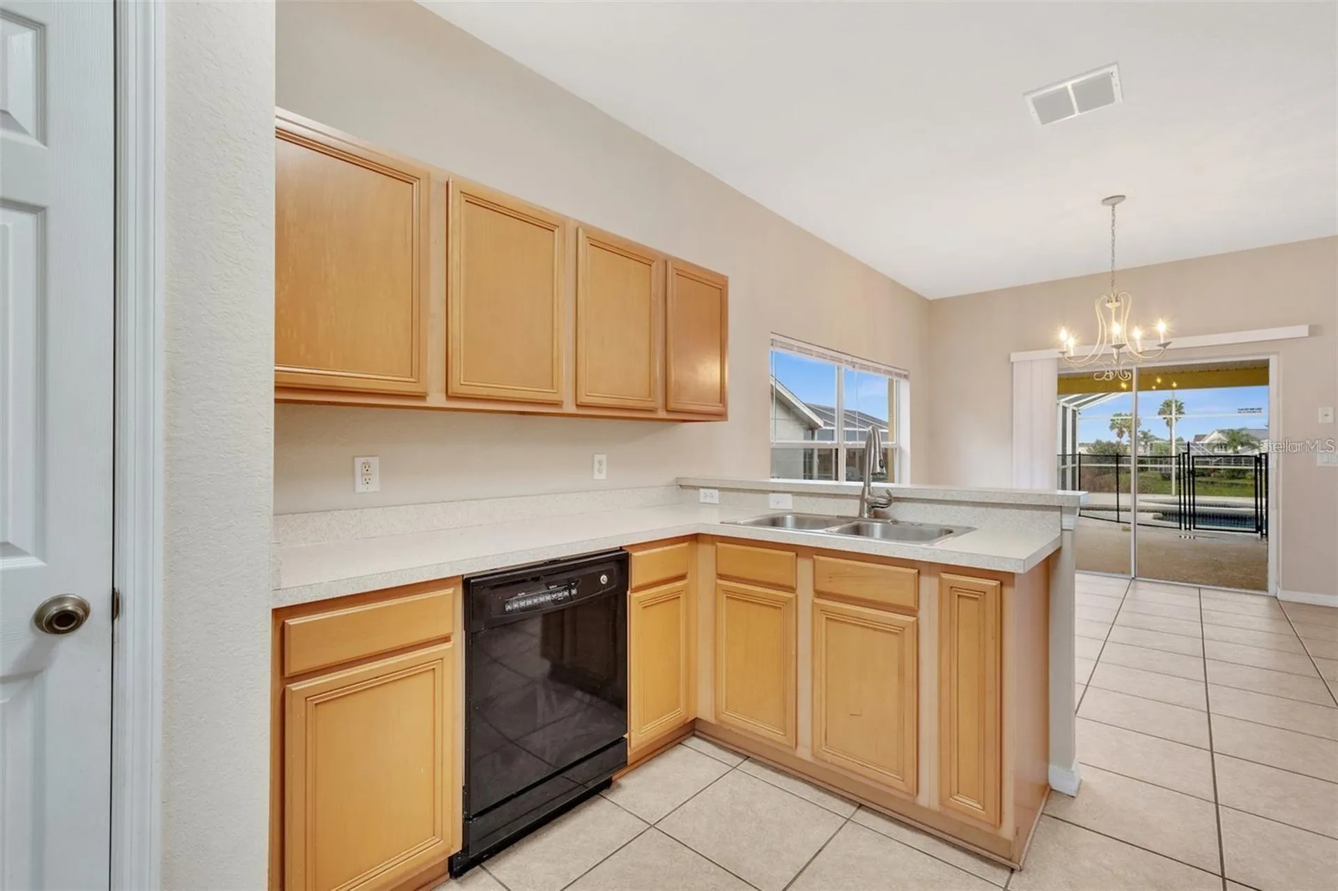 318 Windsor Place Davenport FL 33896