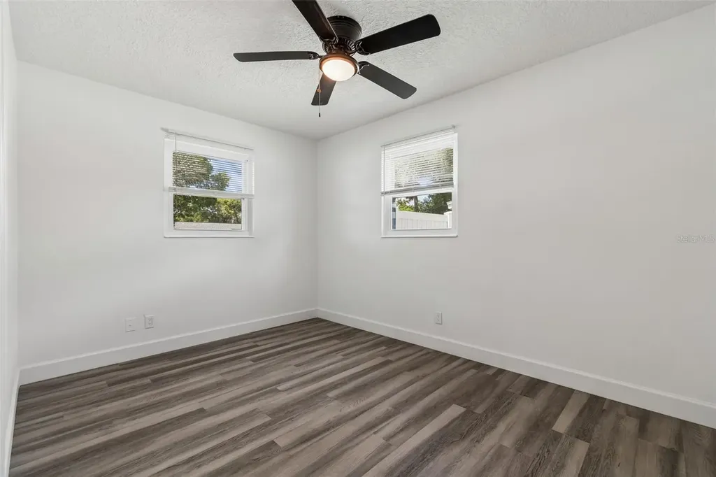 4417 W Fairview Heights Tampa FL 33616