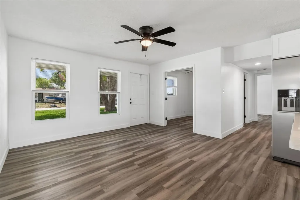 4417 W Fairview Heights Tampa FL 33616