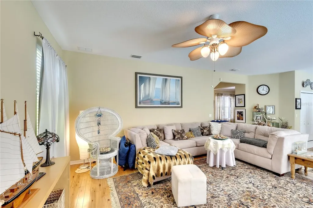 267 Petrel Trail Bradenton FL 34212