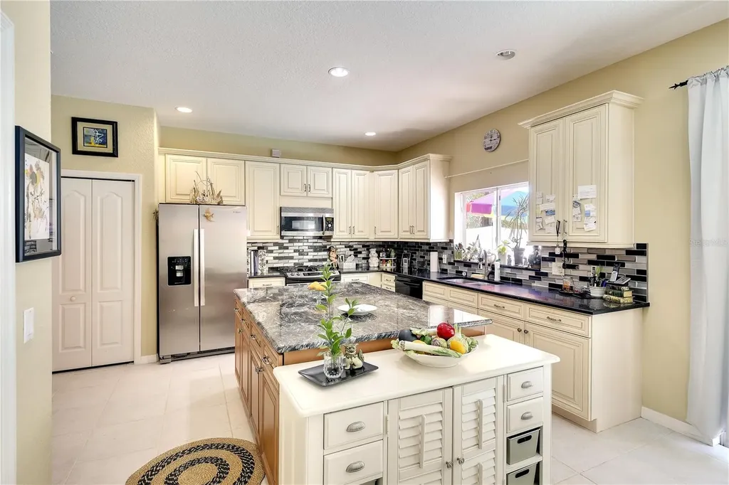 267 Petrel Trail Bradenton FL 34212