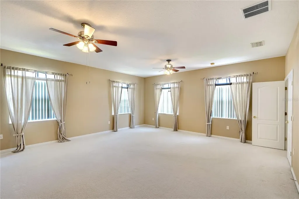 267 Petrel Trail Bradenton FL 34212