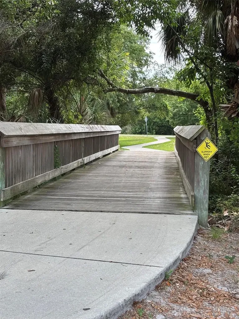 267 Petrel Trail Bradenton FL 34212