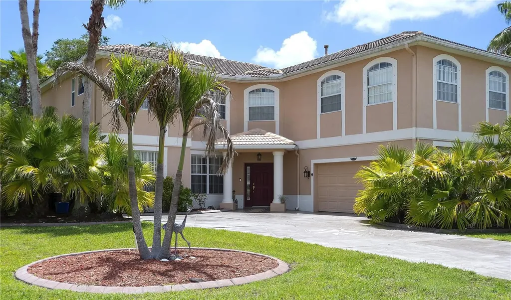 267 Petrel Trail Bradenton FL 34212
