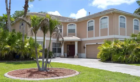 267 Petrel Trail Bradenton FL 34212