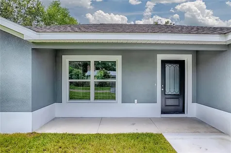 557 County Road 487 Lake Panasoffkee FL 33538