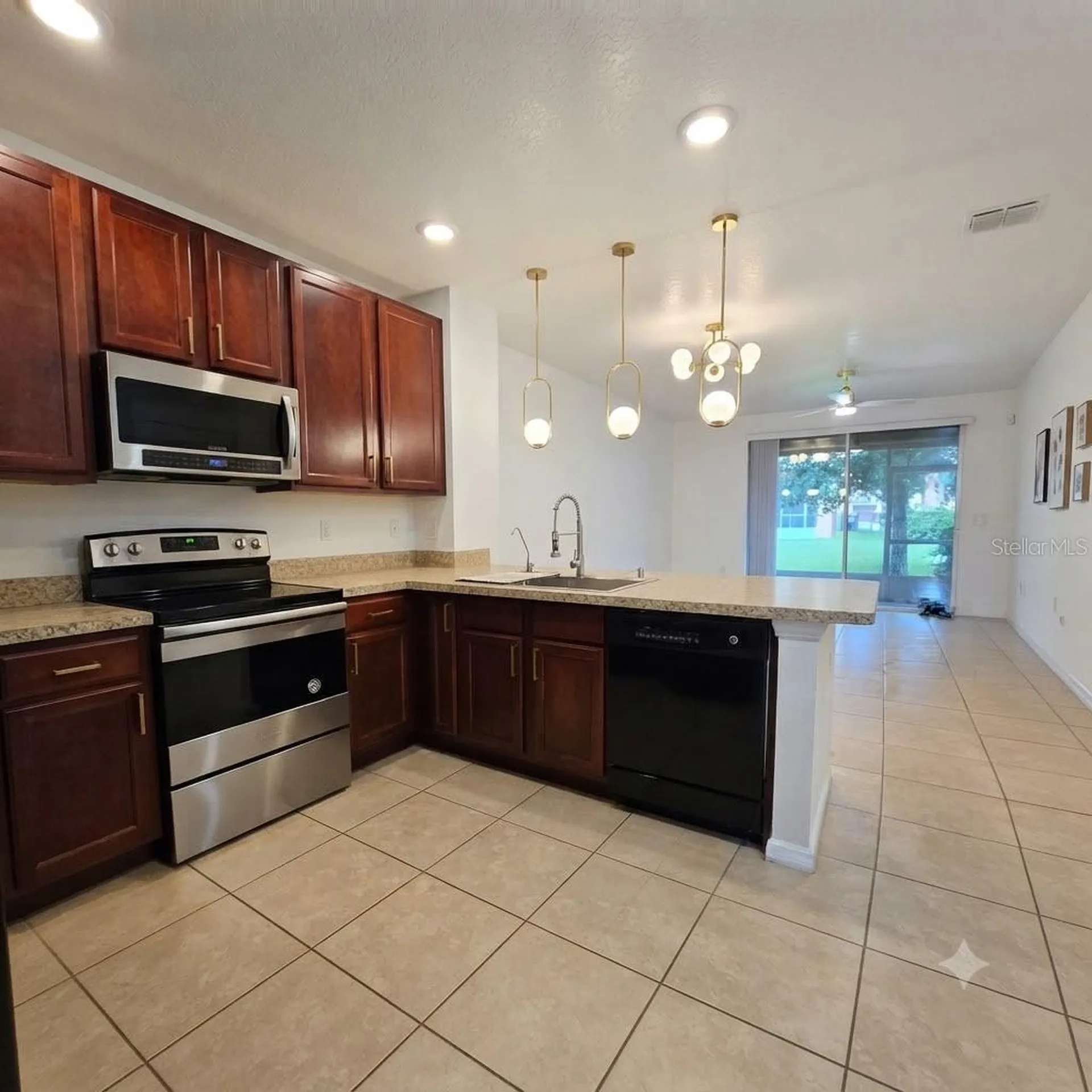 1561 Chelsea Drive Davenport FL 33897